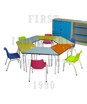 โต๊ะกิจกรรมเด็ก 6 เหลี่ยม Hex-011+C2
